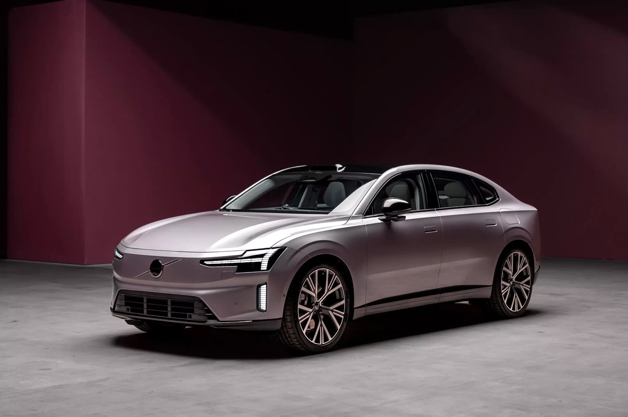 Volvo ES90