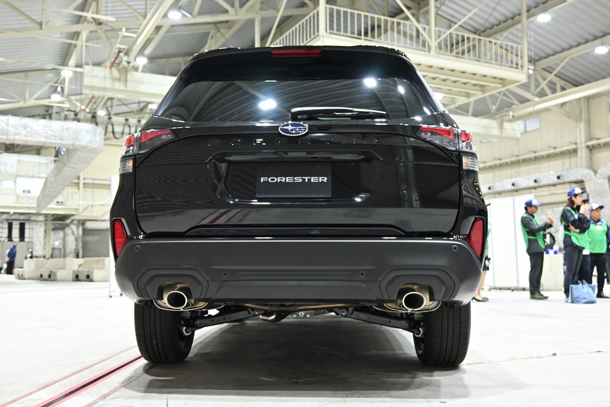 SUBARU FORESTER 2026