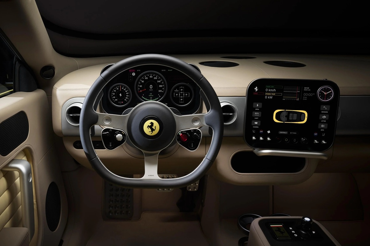 FERRARI LUCE 2026