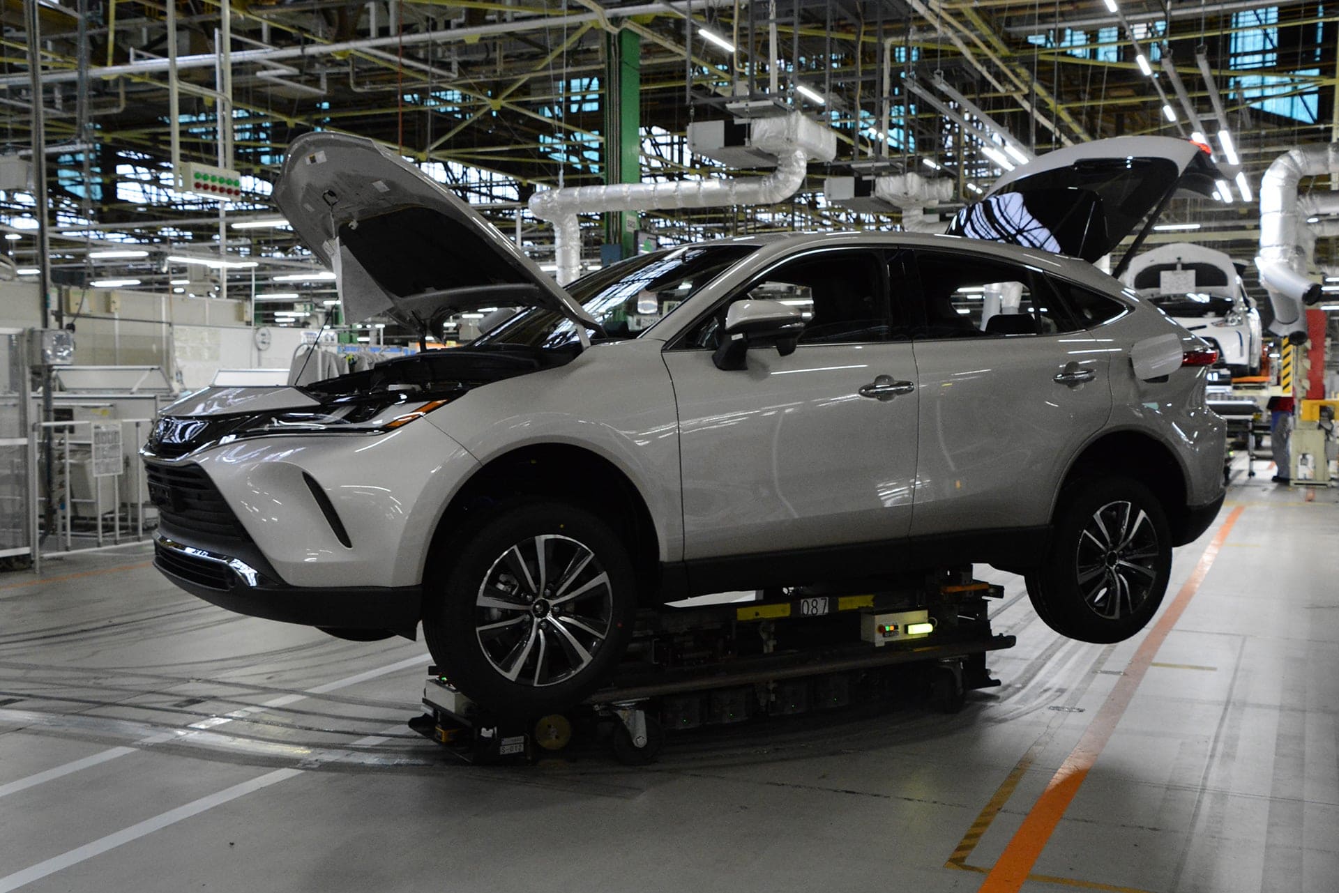 Toyota  เตรียมลดกำลังผลิต
