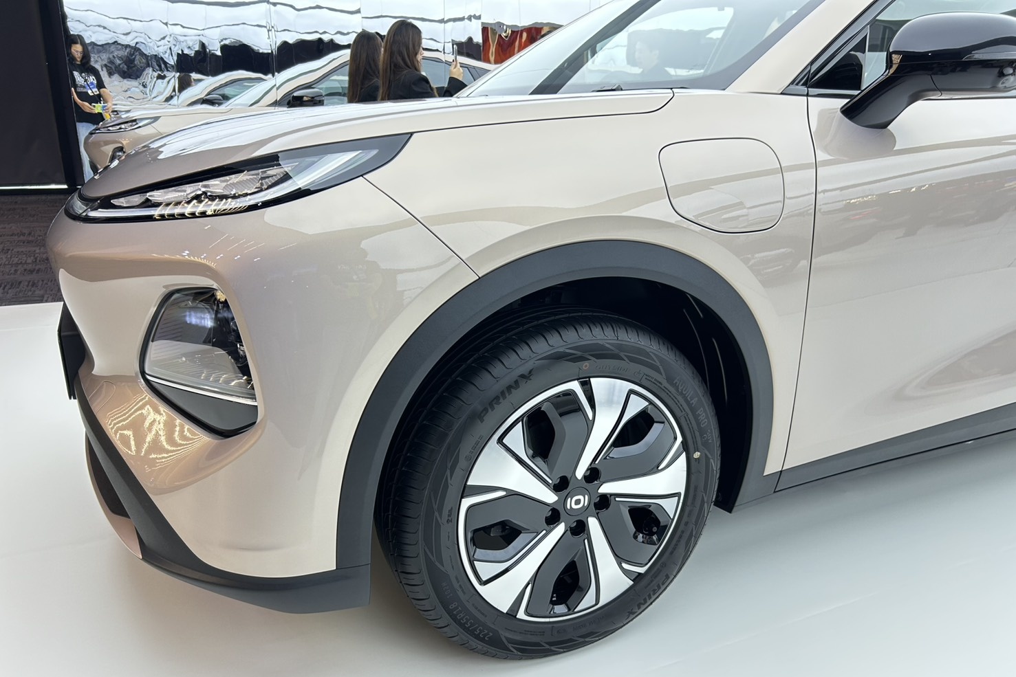 NEVO Q05