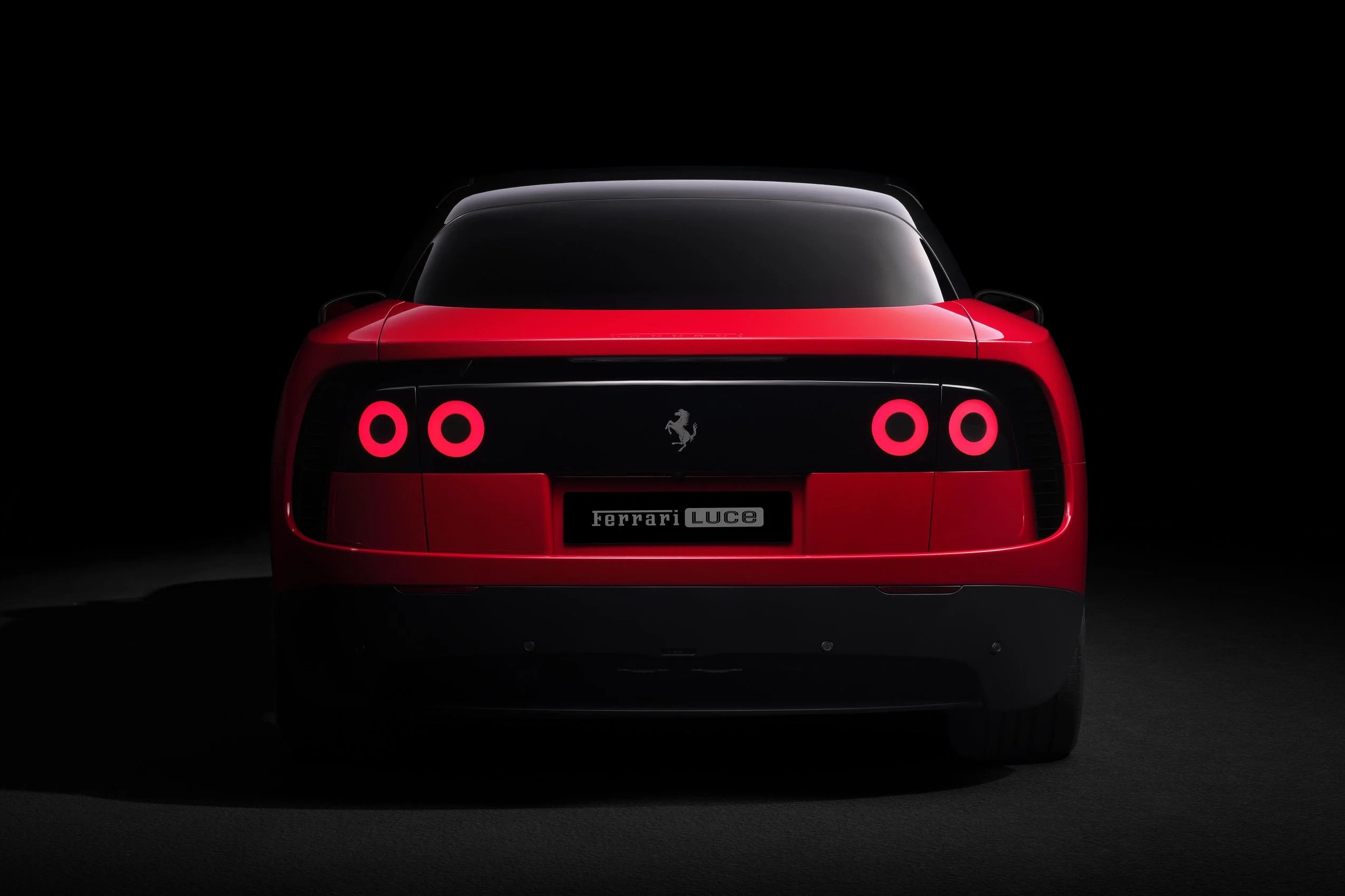 FERRARI LUCE