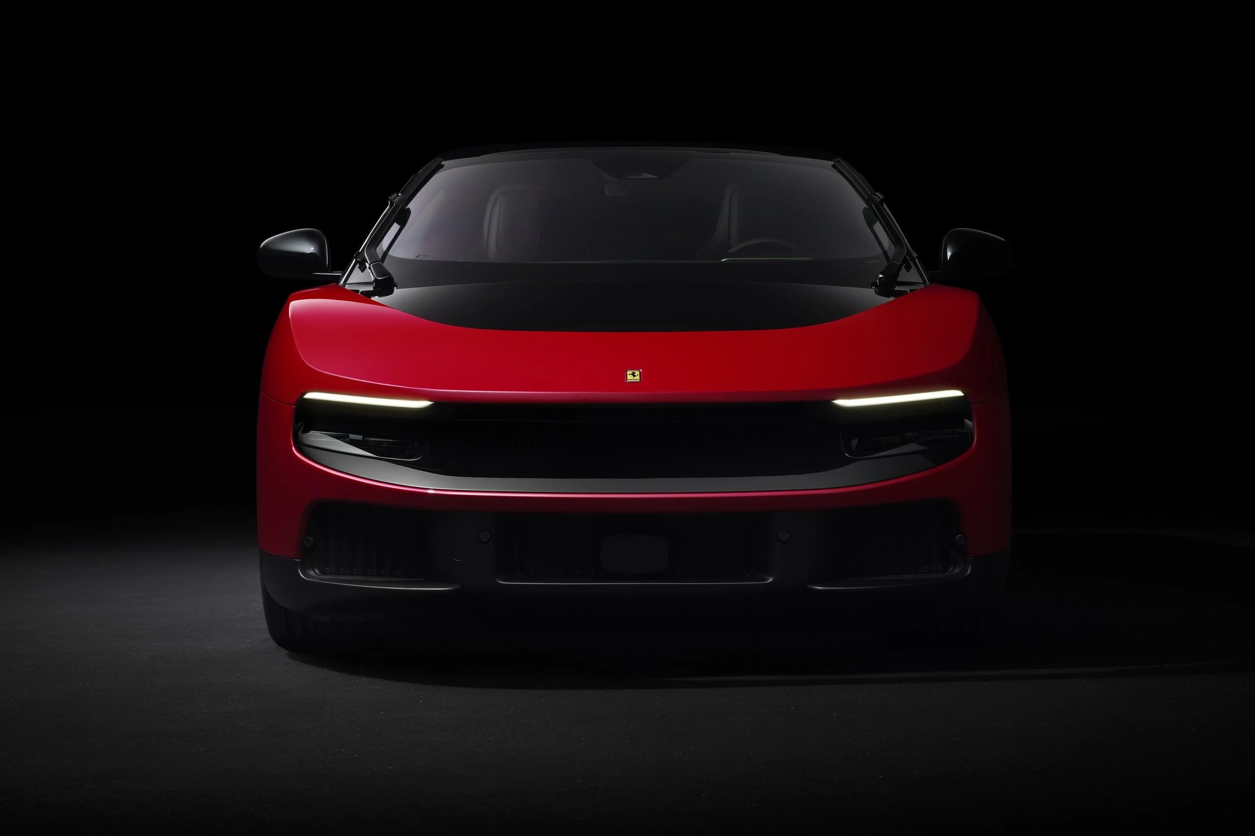 FERRARI LUCE
