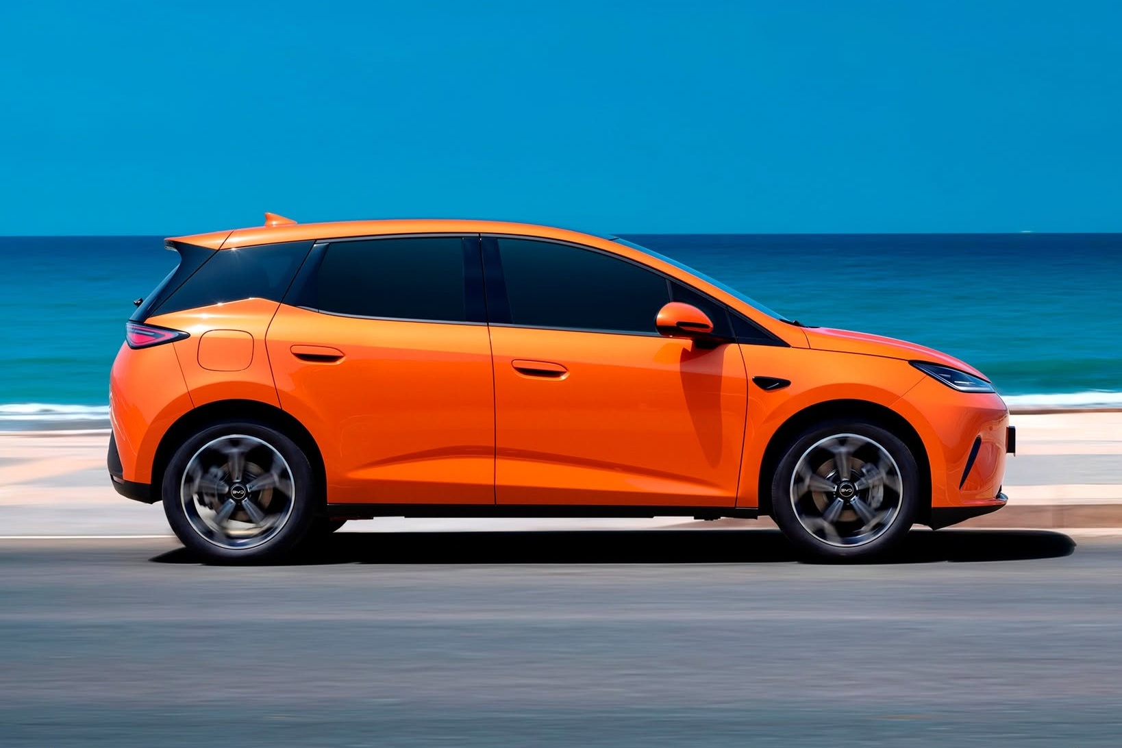 BYD-DOLPHIN-G-DM-i