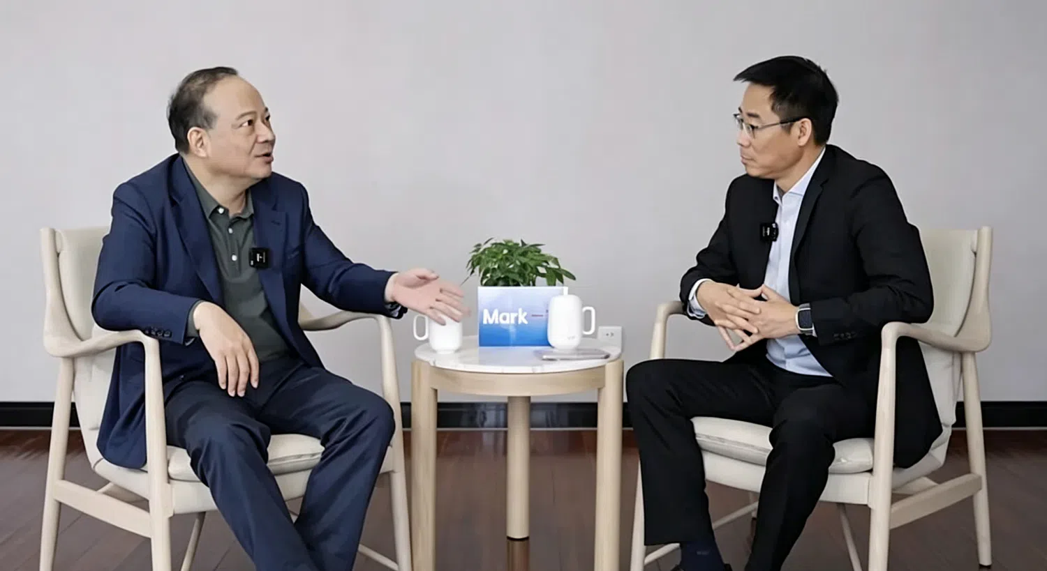 Dr Robin Zeng