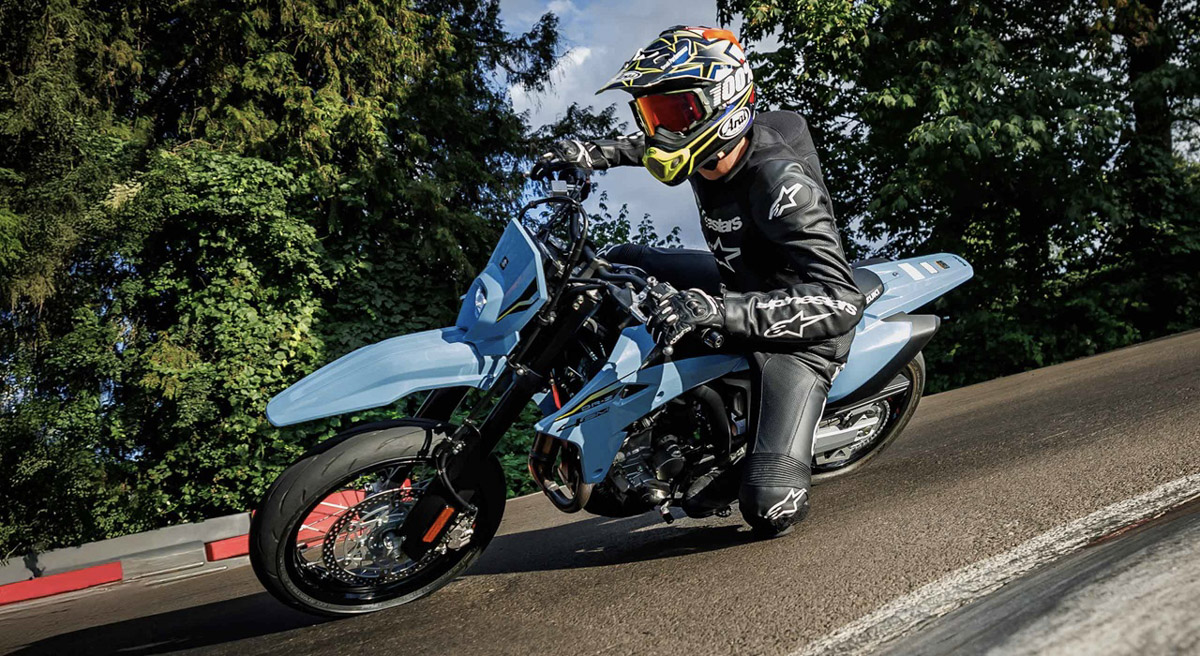 2026 Suzuki DR-Z4SM
