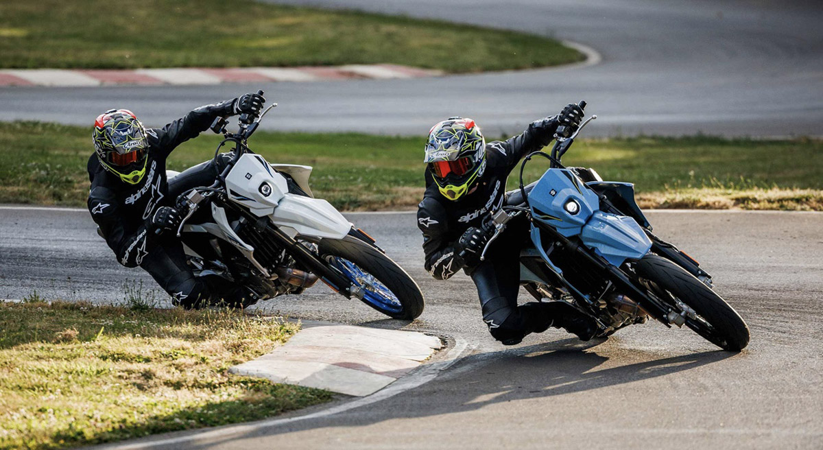 2026 Suzuki DR-Z4SM