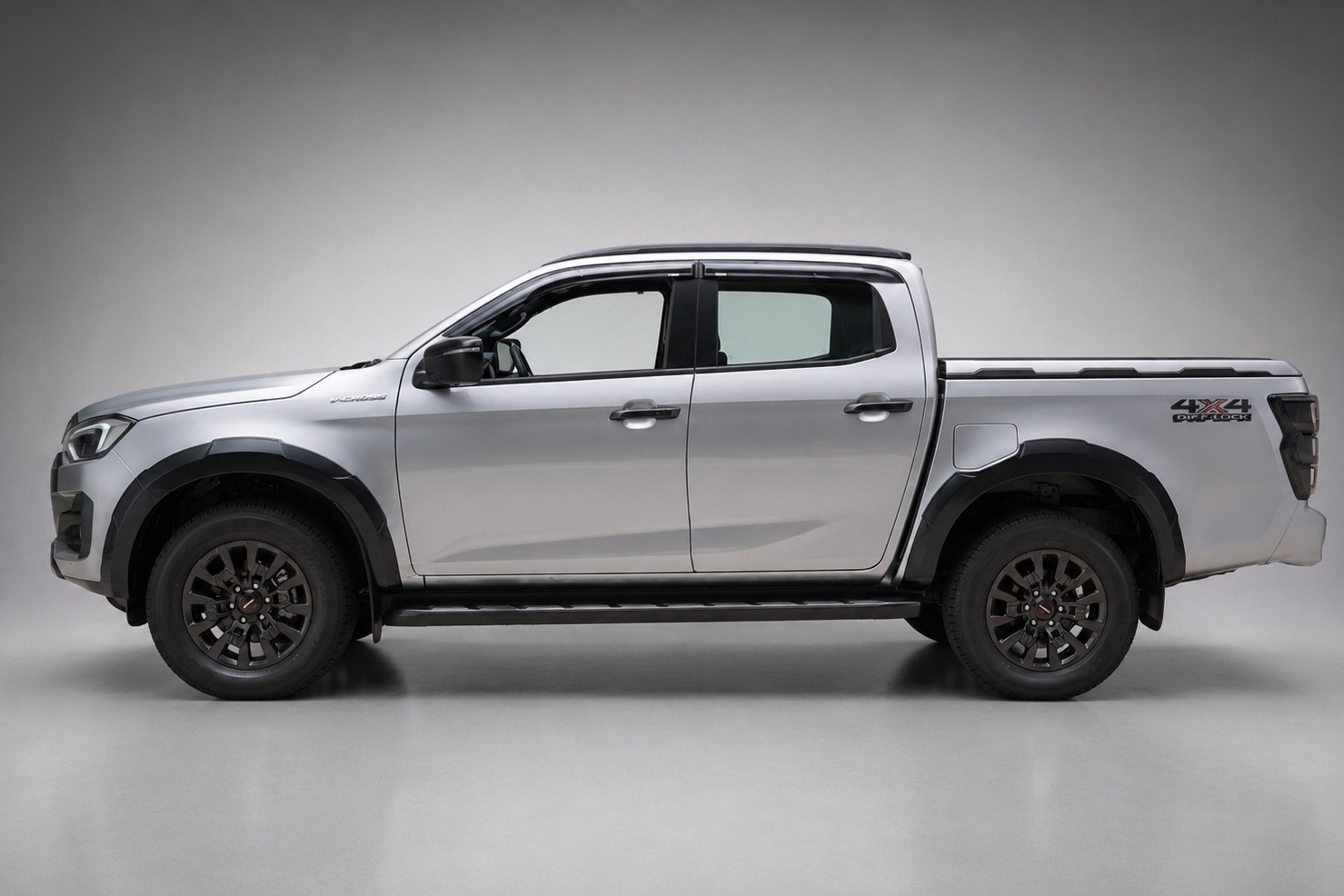 ISUZU