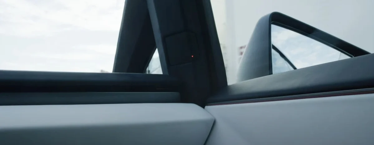 Blind Spot Warning While Parked