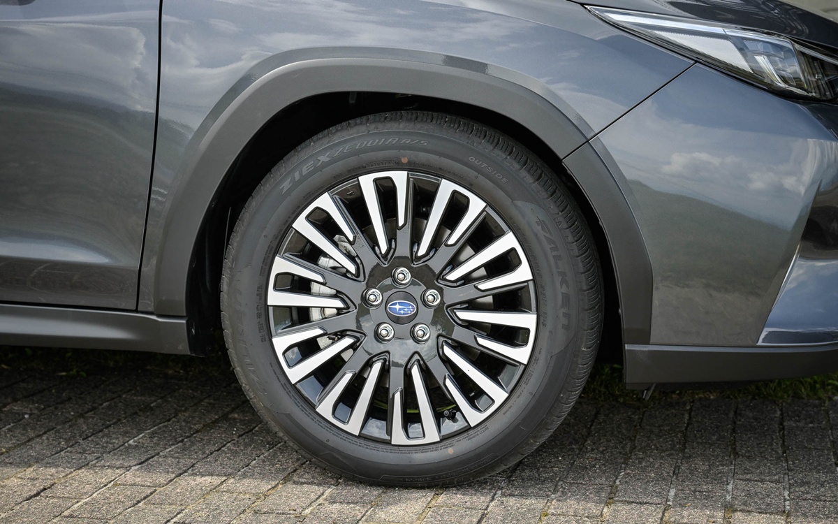 SUBARU LEVORG Layback S:HEV