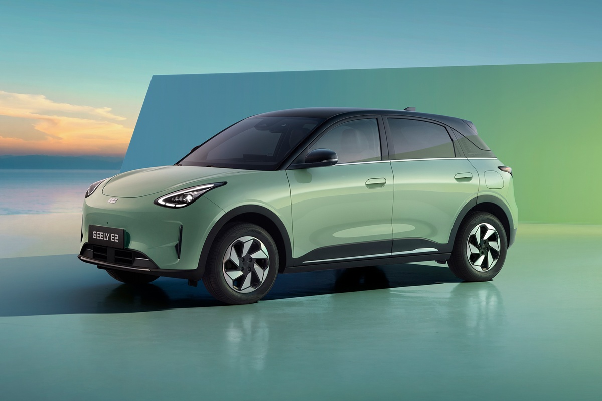 GEELY E2