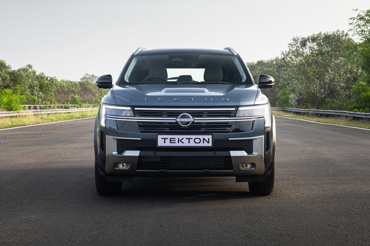 NISSAN