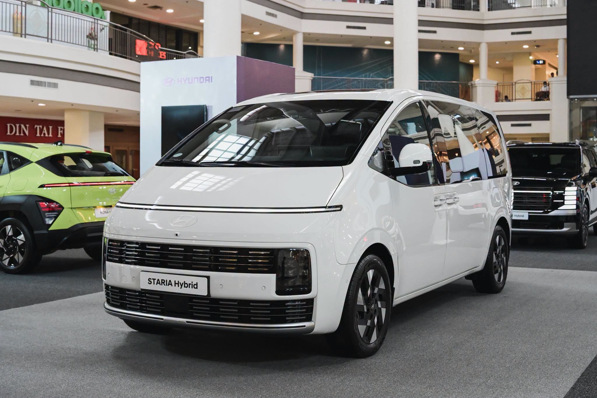 HYUNDAI STARIA Hybrid
