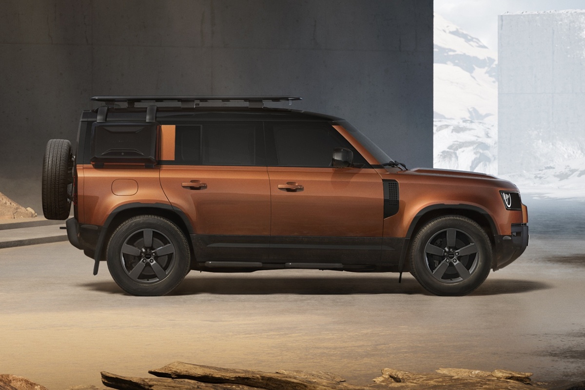 DEFENDER