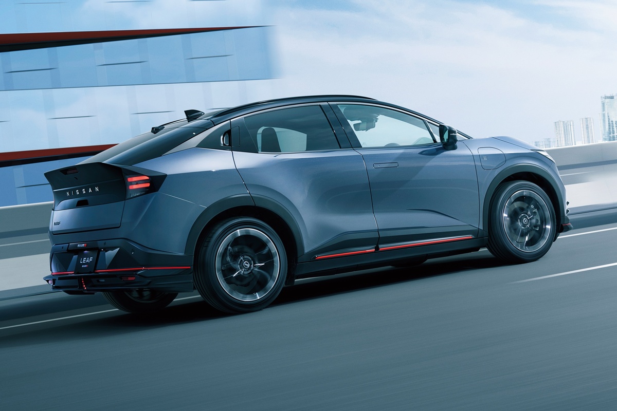 NISSAN