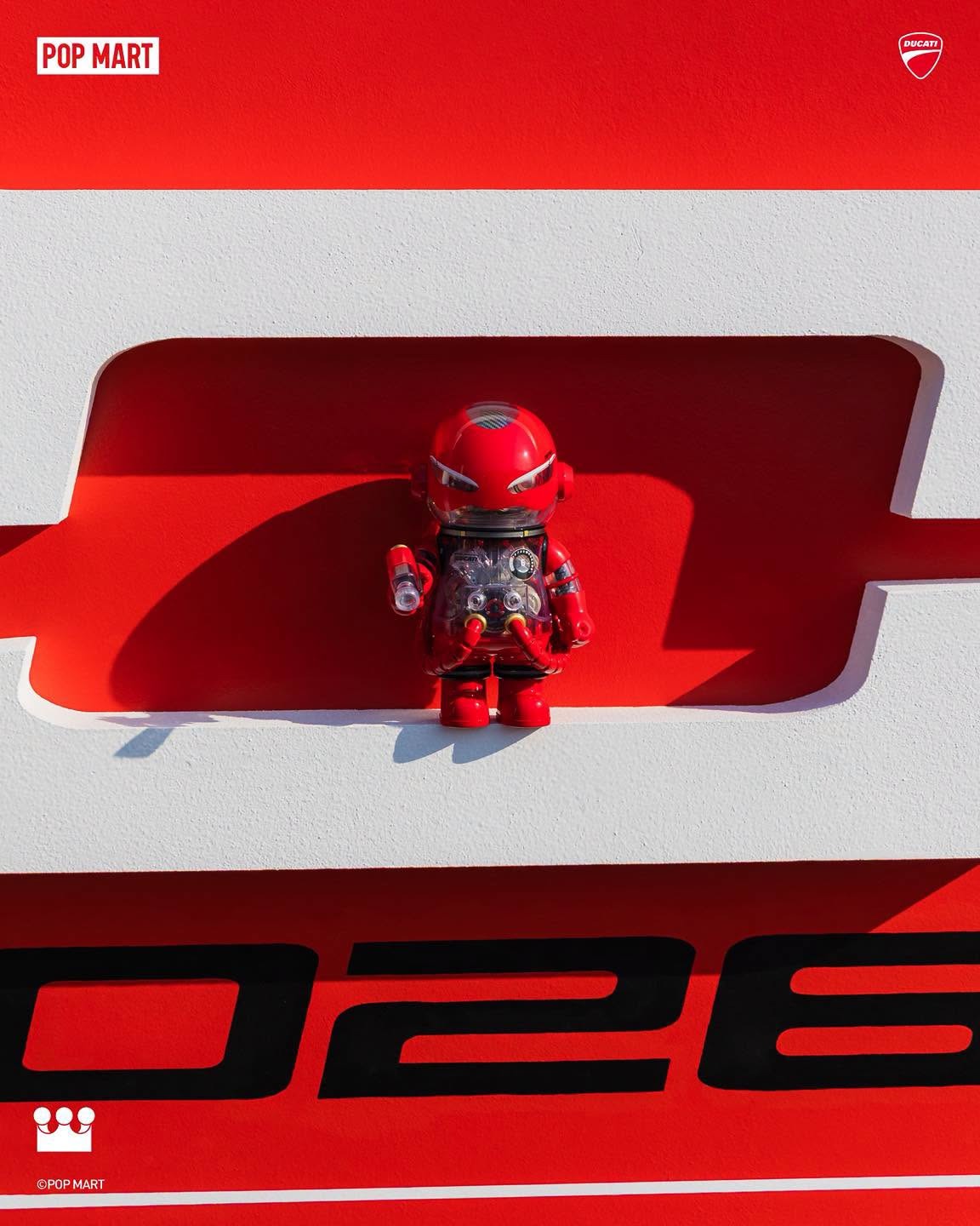 MEGA SPACE MOLLY x Ducati