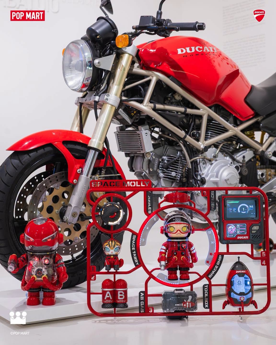 MEGA SPACE MOLLY x Ducati
